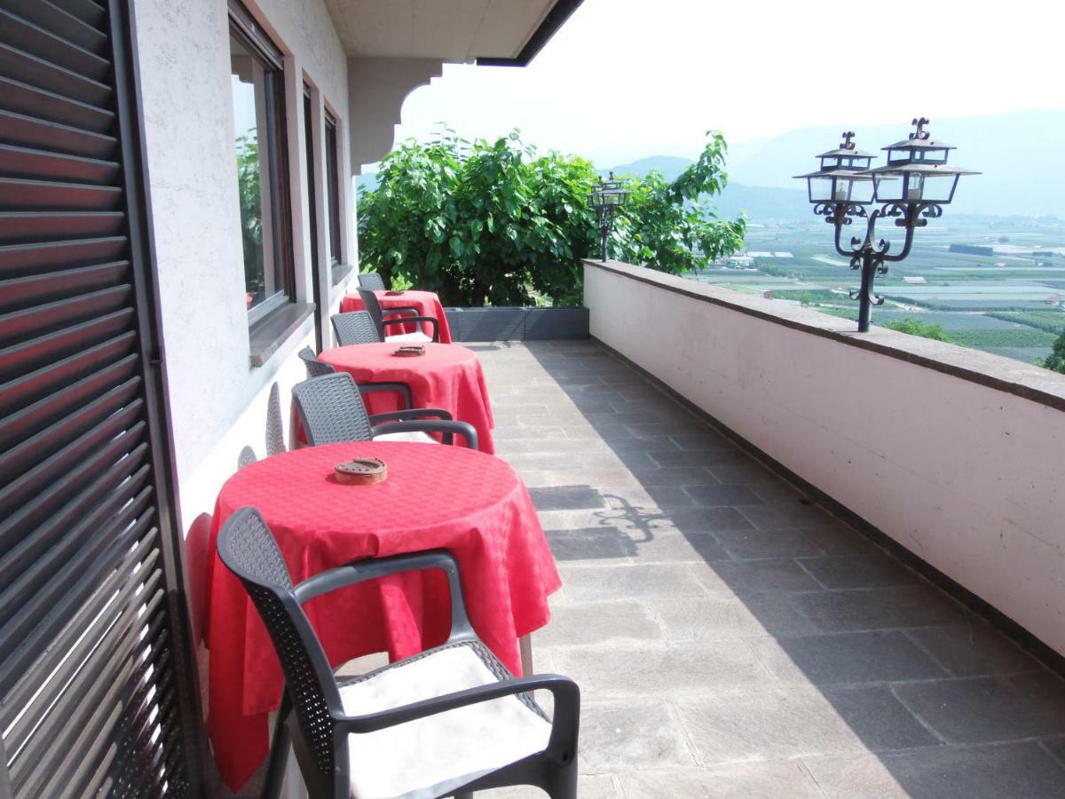 Garni Runggner Traubenhof Hotel Termeno Ngoại thất bức ảnh
