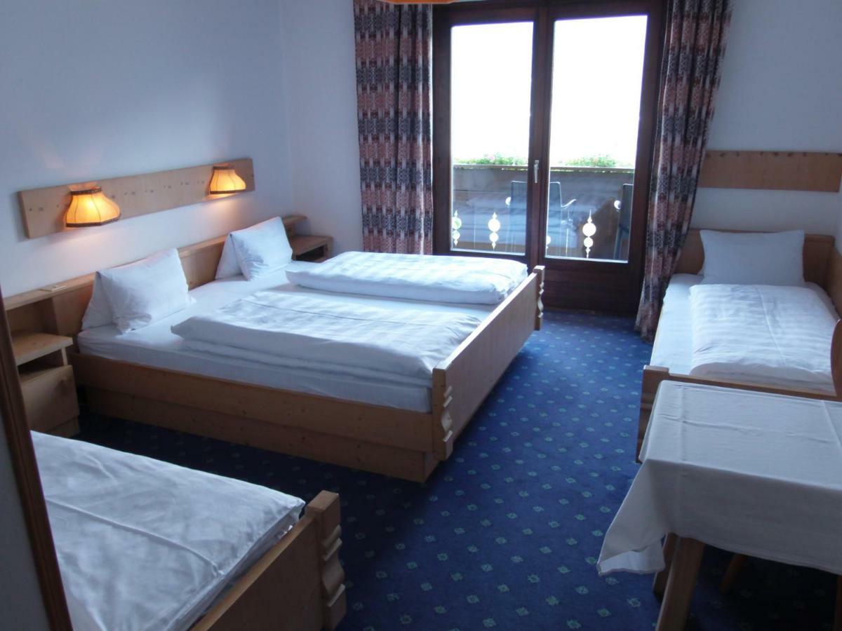 Garni Runggner Traubenhof Hotel Termeno Ngoại thất bức ảnh